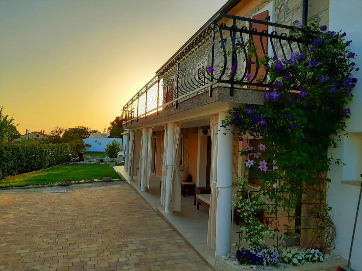 Villa Alma Kaštelir المظهر الخارجي الصورة